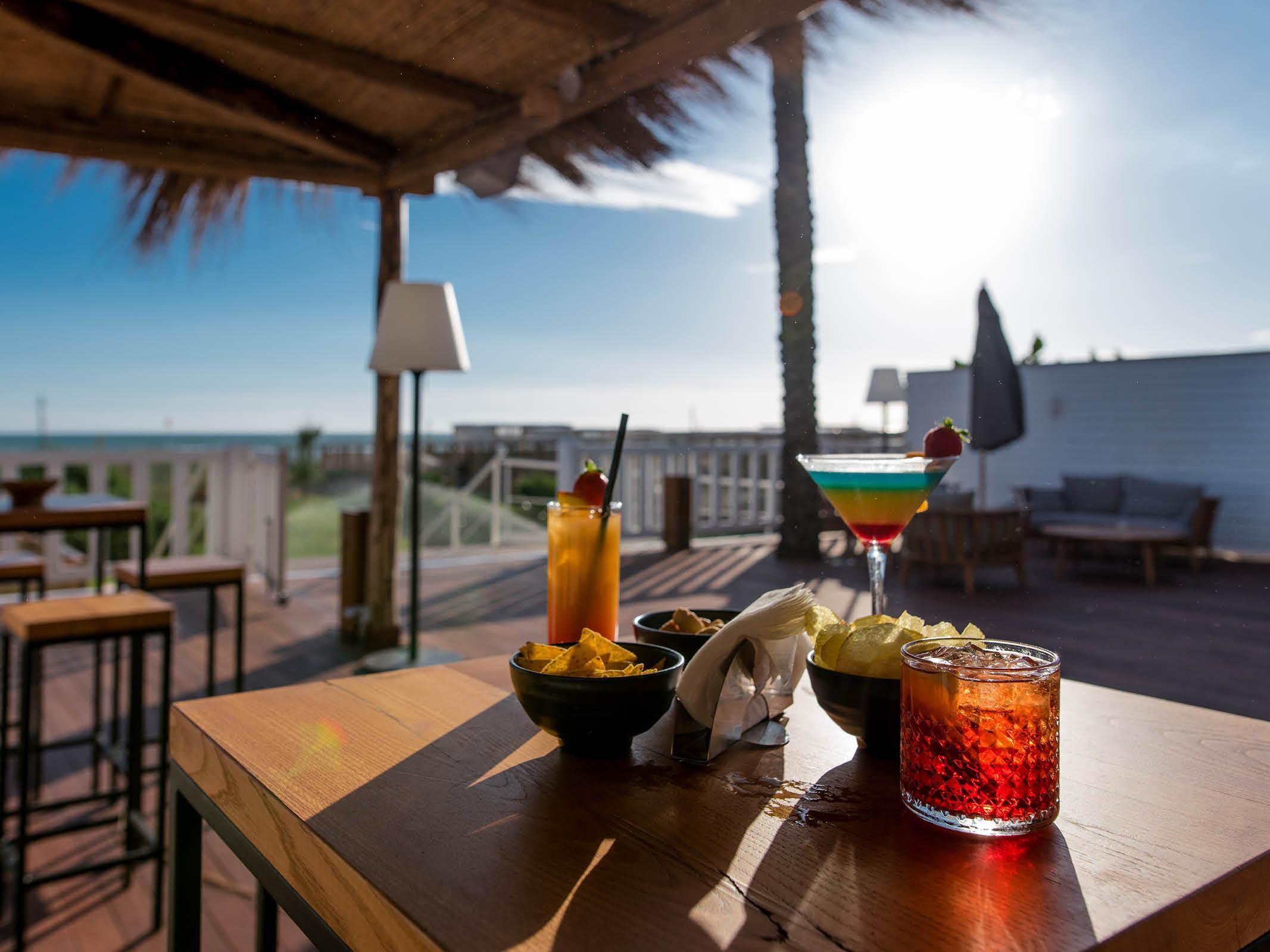 Cumeja Beach Club & Hotel バイア・ドミツィア エクステリア 写真
