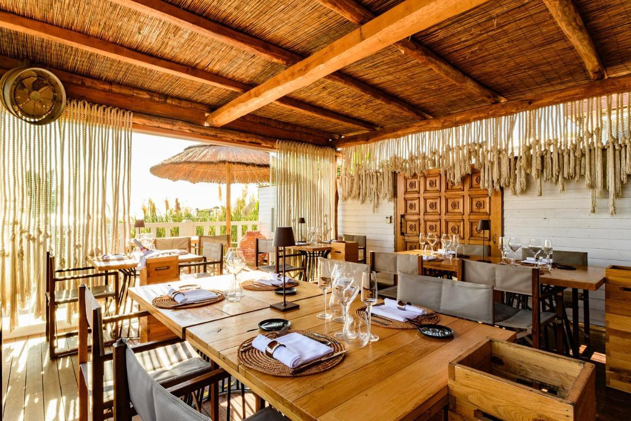 Cumeja Beach Club & Hotel バイア・ドミツィア エクステリア 写真