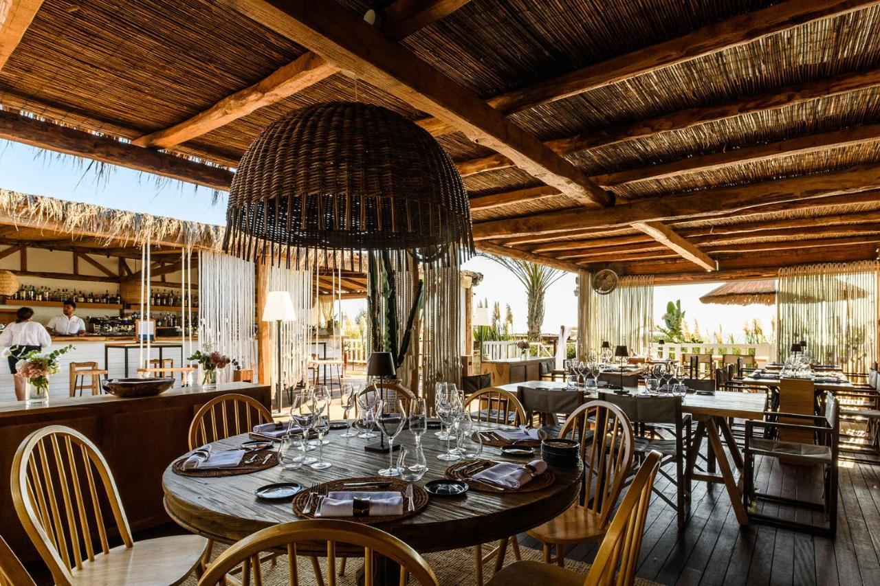 Cumeja Beach Club & Hotel バイア・ドミツィア エクステリア 写真