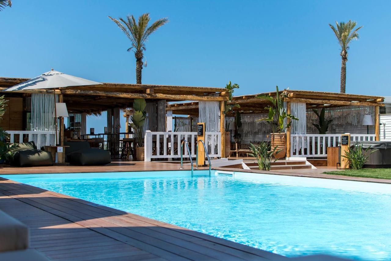 Cumeja Beach Club & Hotel バイア・ドミツィア エクステリア 写真