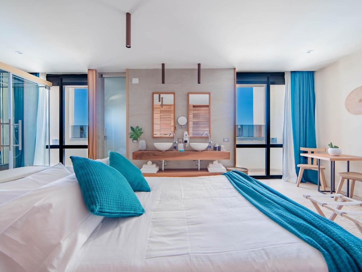 Cumeja Beach Club & Hotel バイア・ドミツィア エクステリア 写真